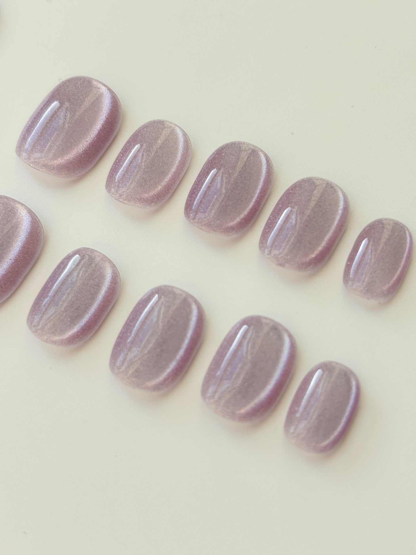 CatEye-Grapes(Round)