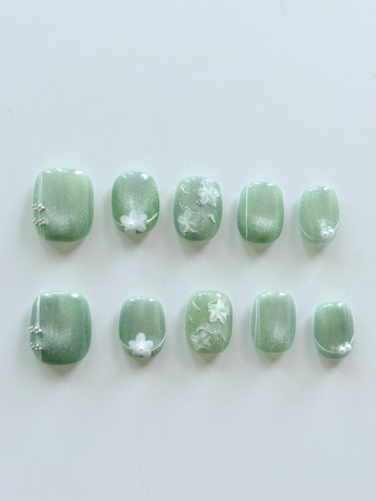 CatEye-Jade Glint