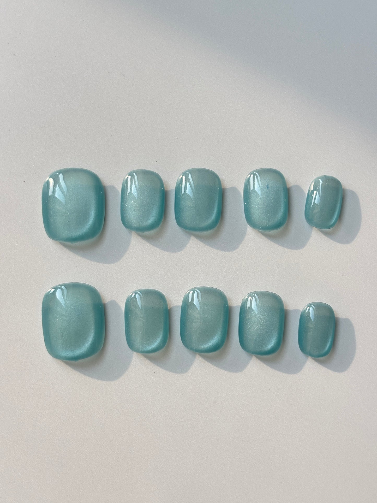 CatEye-Iceland Round