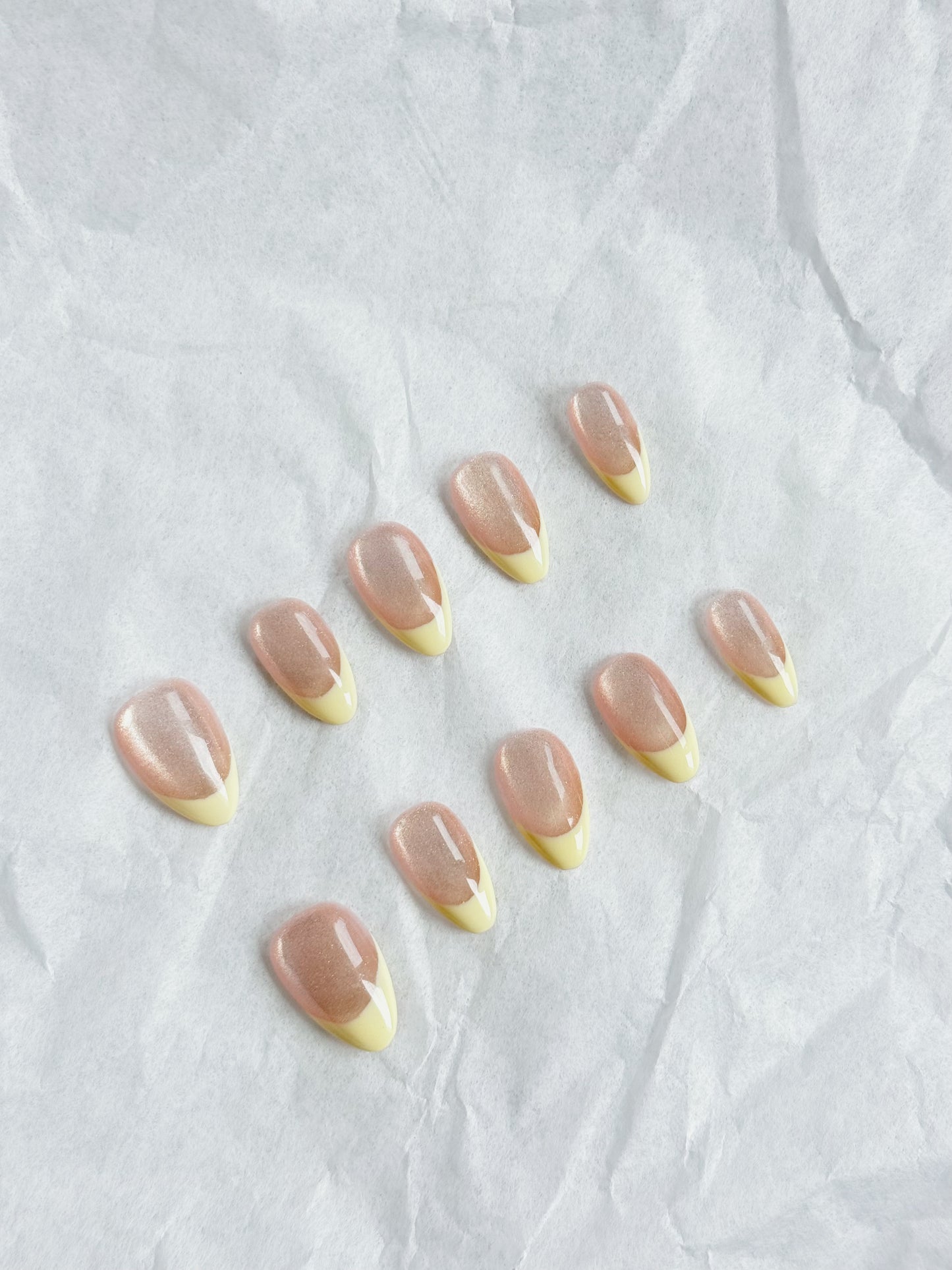 CatEye- Crescent Glow